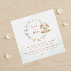 invitación de bautizo personalizada con ilustración de conejito en acuarela