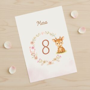 Número de mesa infantil para bautizos y fiestas infantiles, modelo Ciervo, con fondo blanco.