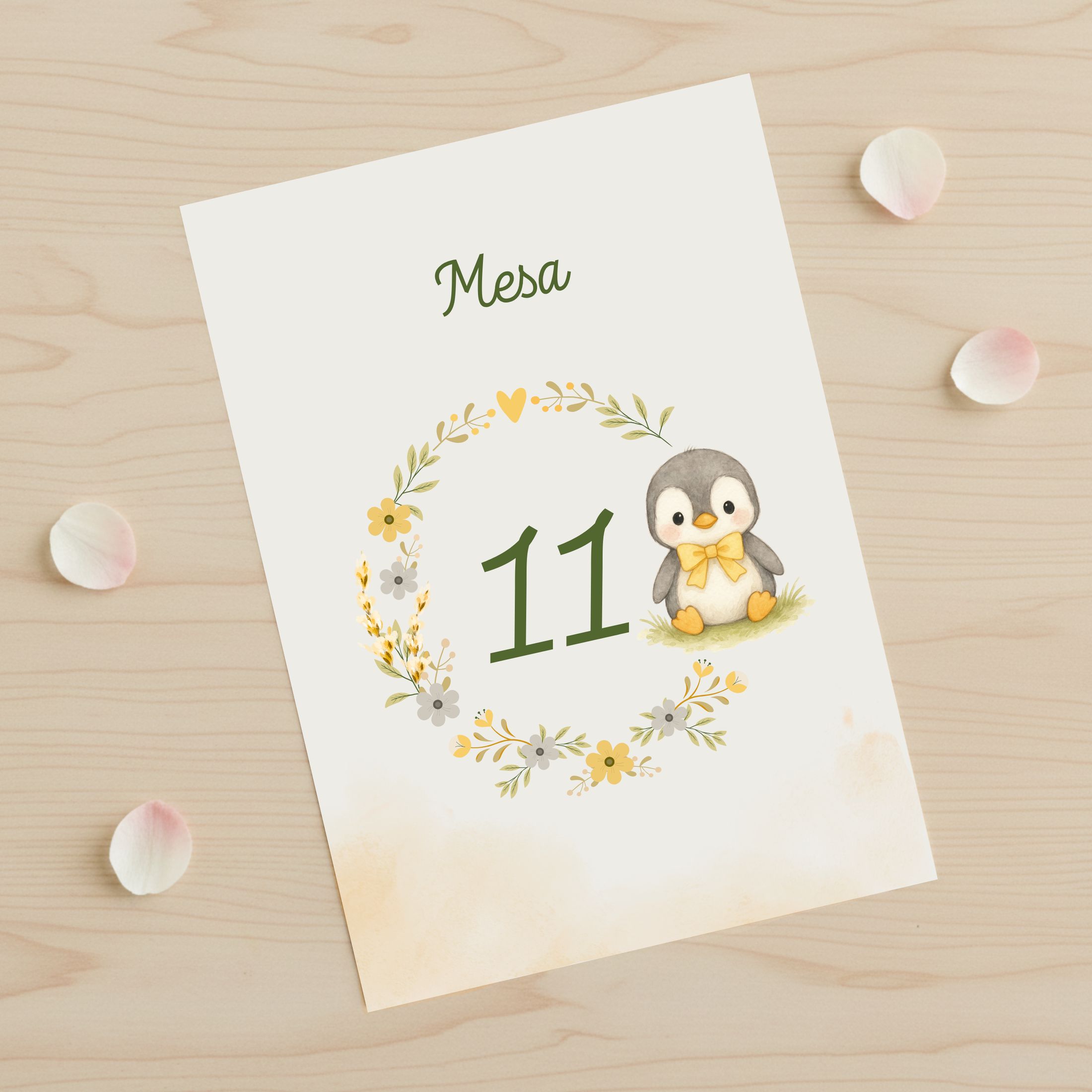 Número de mesa modelo Pingüino, infantil con fondo blanco